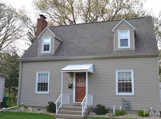 2612 W Barker Ave, West Peoria, IL 61604