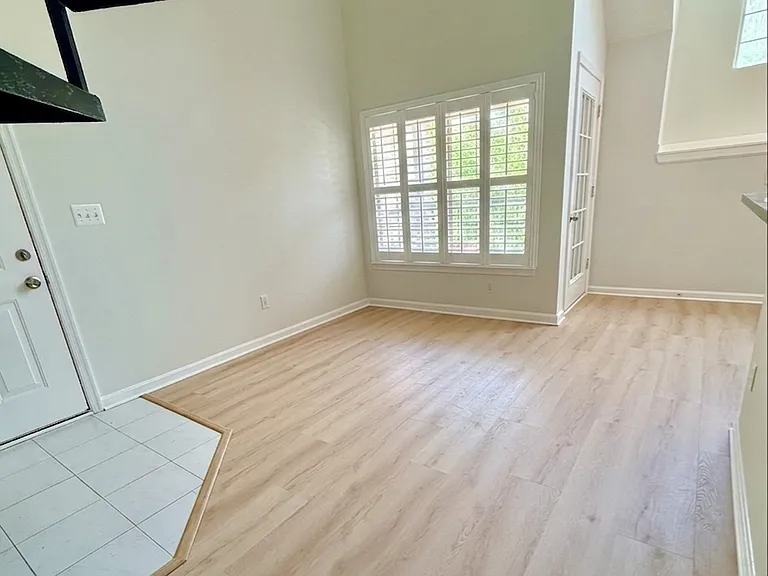 10520 Beacon Ridge Dr #303 — Photo 4