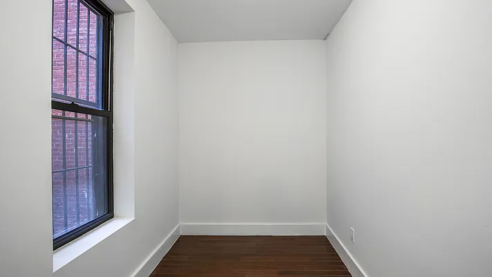 Rented by Nooklyn NYC LLC | media 22