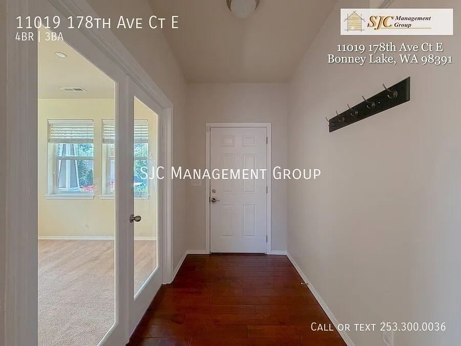 Beautiful 4 Bedroom Home In Bonney Lake-New Price! — Photo 3