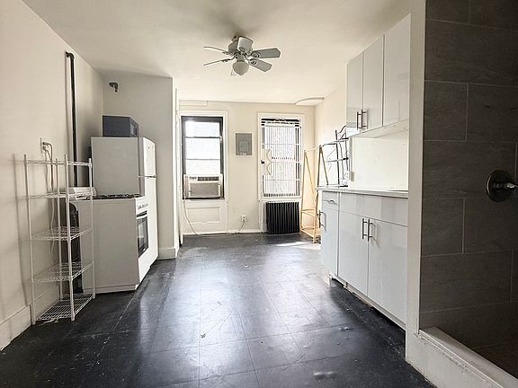 4th image of 91 1st Ave APT 8