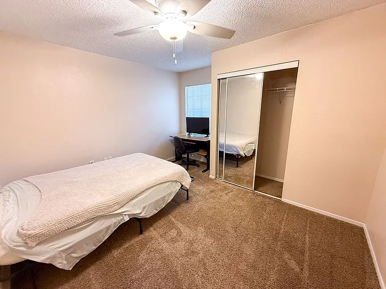 3705 SW 27th St #924 — Photo 11