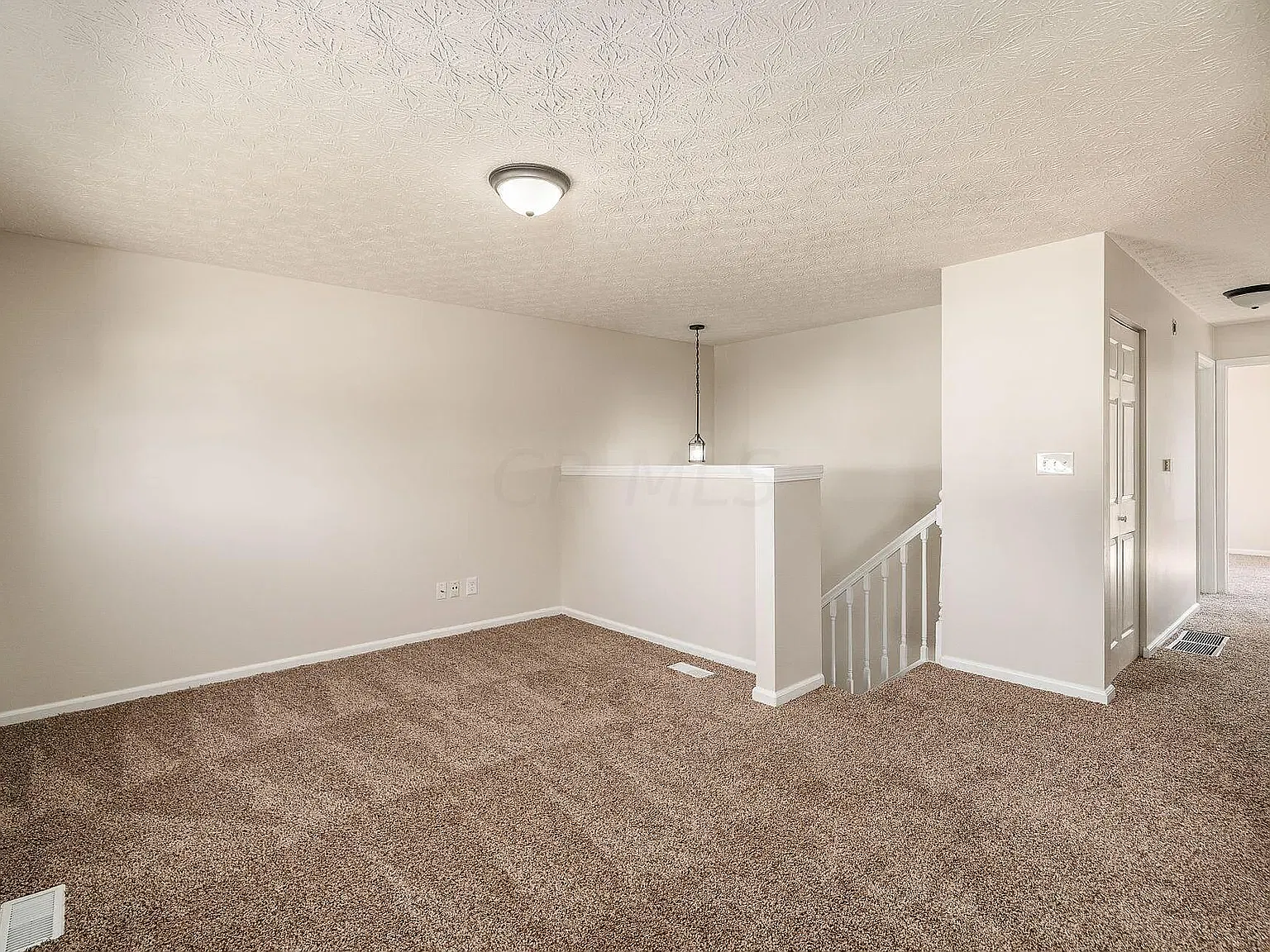 4 bed, 1718 sqft, $1,750 — Photo 2