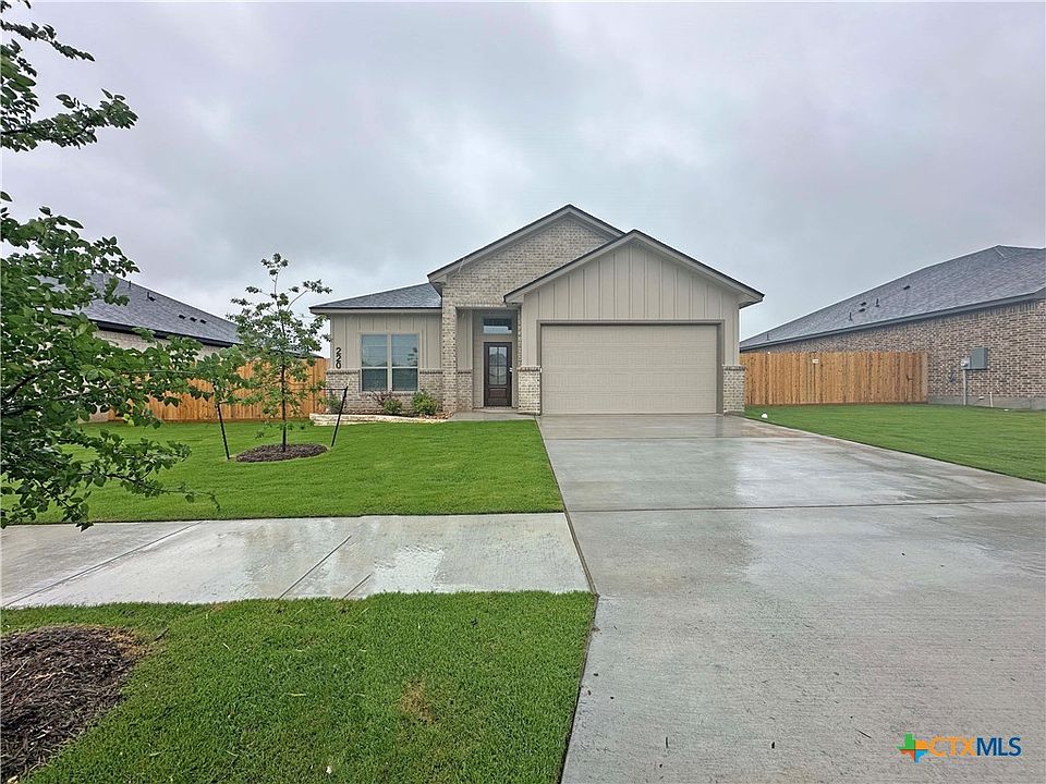 1st image of 220 Desert Holly Dr