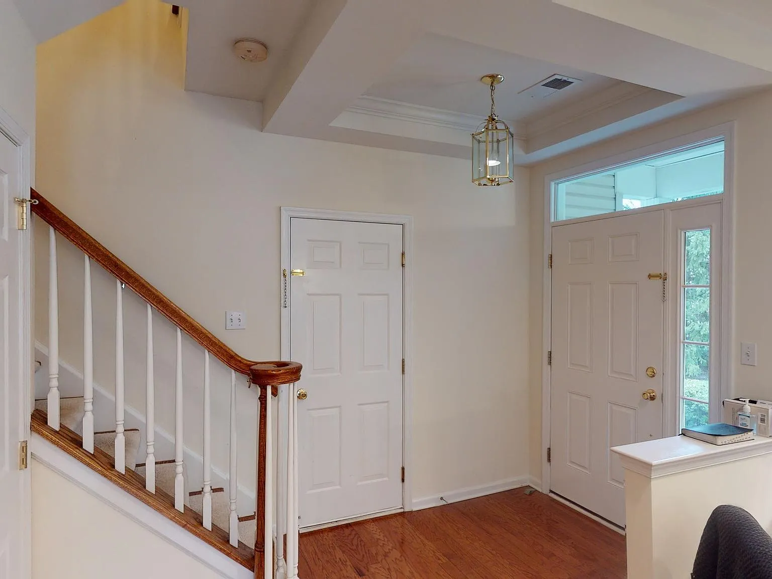 3 bed, 2.5 bath, 1594 sqft, $3,250 — Photo 3