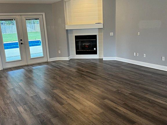 3rd image of 9104 Iron Gate Blvd