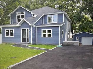 209 Walter Ave, Hauppauge, NY 11788