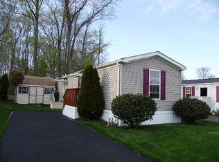 37 Ella Cir, Milford, CT 06460