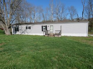 520 Nest Egg Rd, Mount Sterling, KY 40353