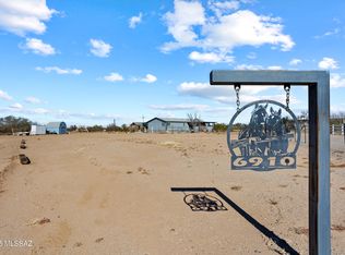 6910 N Sanders Rd, Tucson, AZ 85743