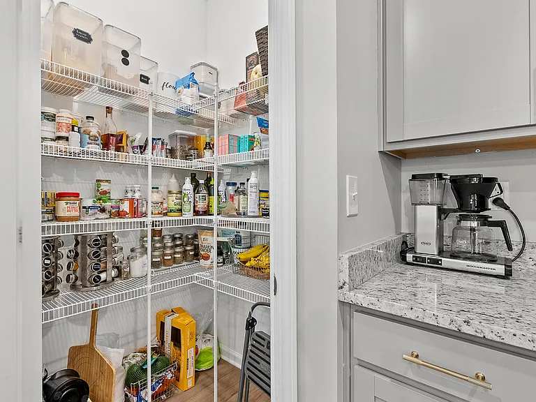 5015 Schaefer Ln — Photo 15