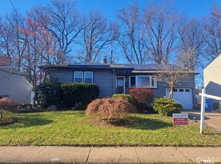 83 E Pennsylvania Ave, Avenel, NJ 07001