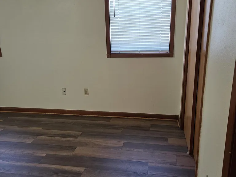 6114 Hodgson St — Photo 10