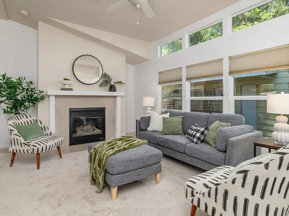 25 Oceano Place, Novato, CA 94949