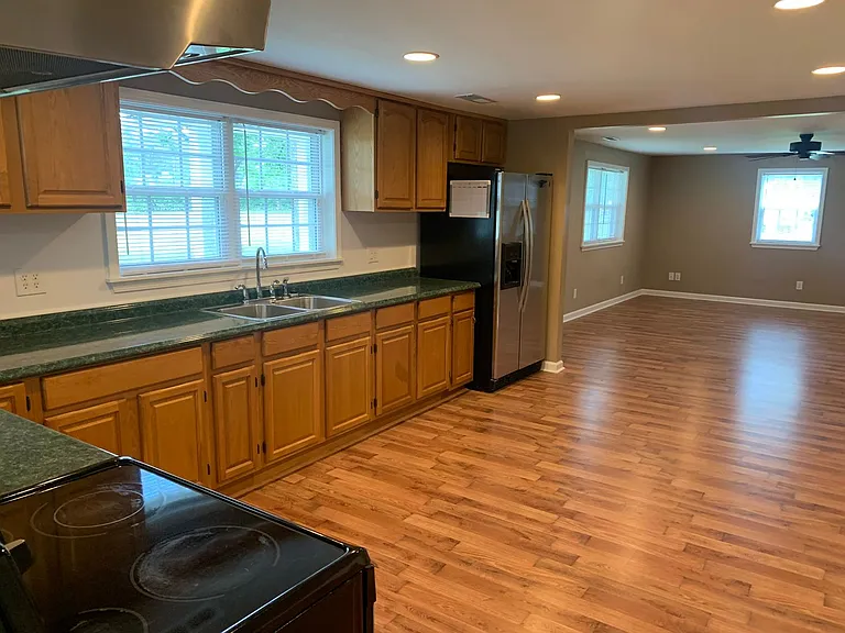 528 Haws Run Rd — Photo 7