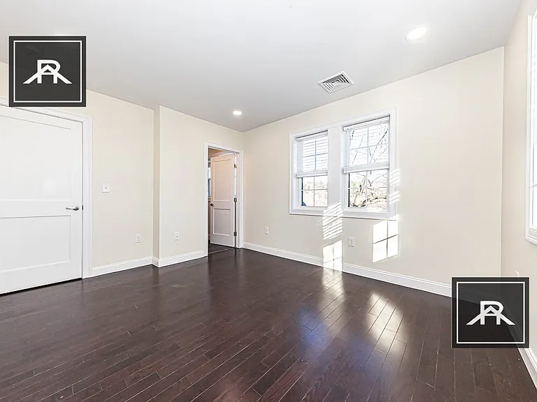 50 Caldwell Rd — Photo 28