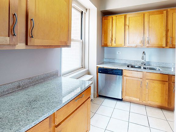 3rd image of 80 N Moore St #8039G