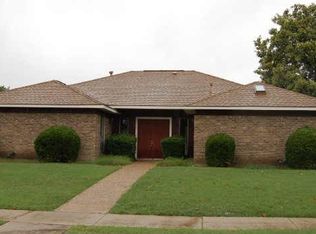 2303 Red Oak Ln, Richardson, TX 75082