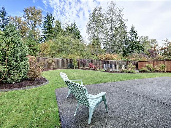 3rd image of 12915 169th Street Ct E