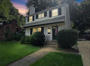 624 S George Mason Dr, Arlington, VA 22204