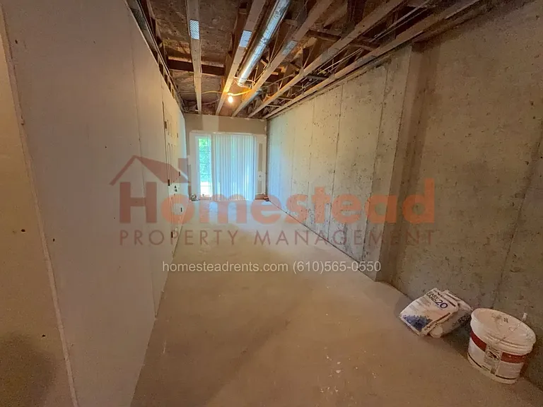 244 S Azalea Ct — Photo 40