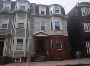 543 E 7th St, South Boston, MA 02127