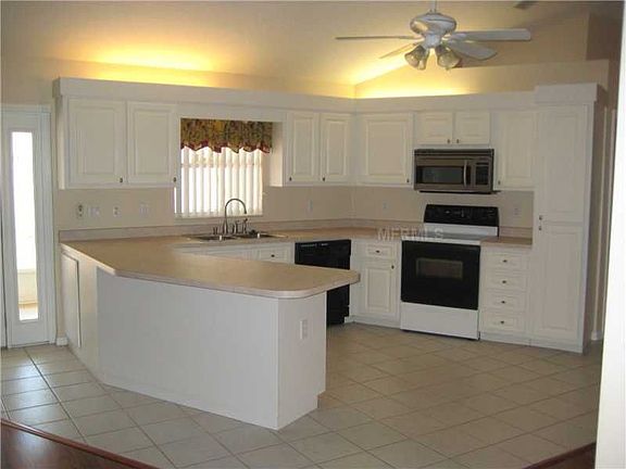 4th image of 10222 Dartmoor St