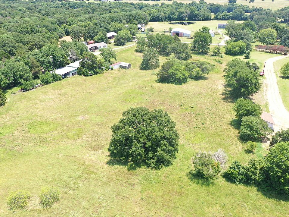 1st image of 381 Paddock Dr #A
