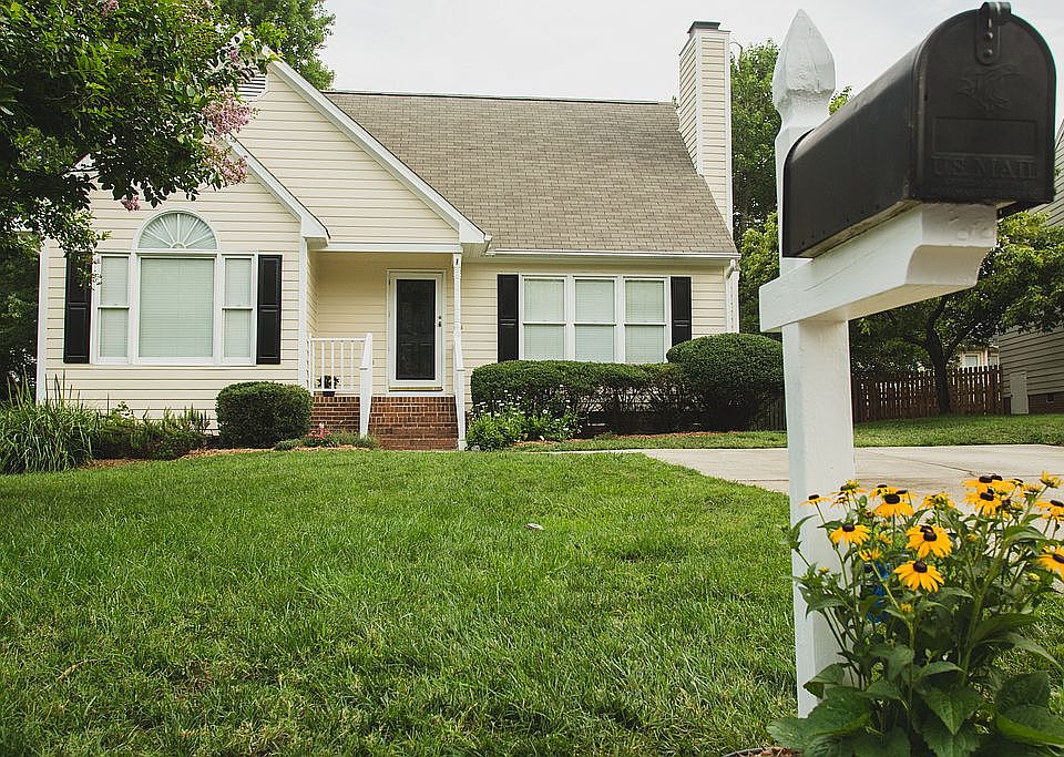 1st image of 5904 Mountain Island Dr
