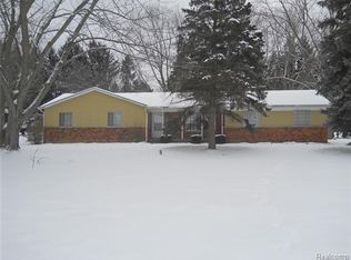4087 Mason Rd, Howell, MI 48843