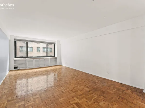 420 East 64th Street E5A image 2 of 14