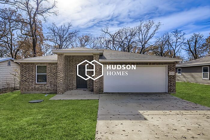 1st image of 213 Wild Flower Dr