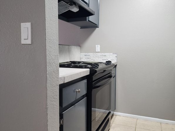 5040 SE 30th St APT B