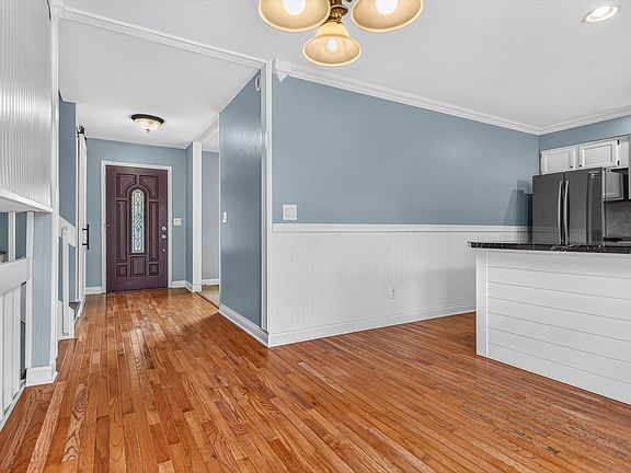 4th image of 5166 W 88th Ct