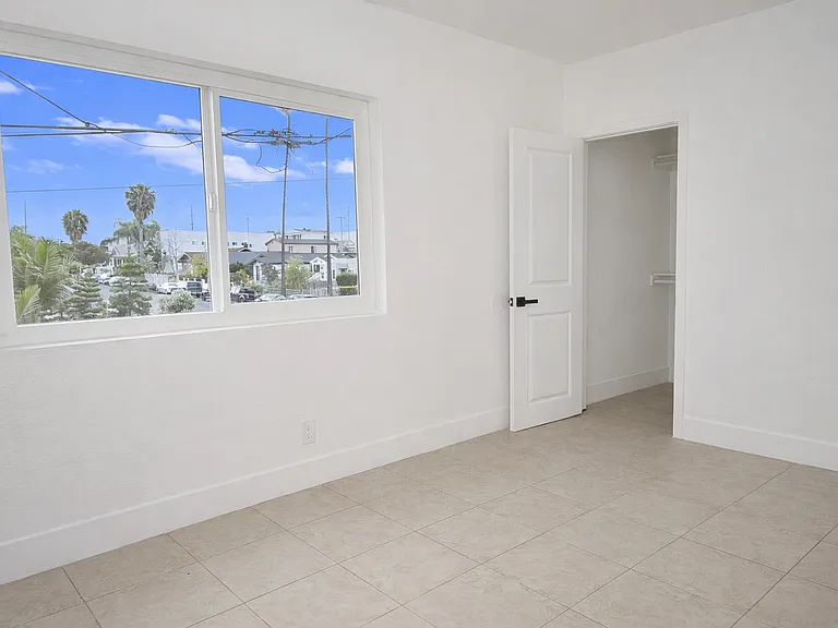 LARGE BEDROOM # 1