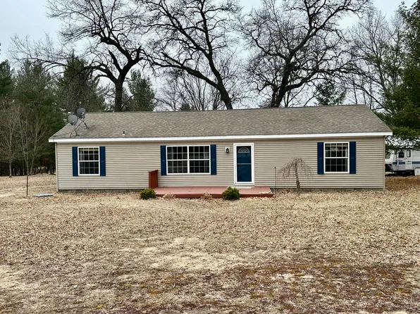 2889 N Manistee River Rd, Grayling, MI 49738