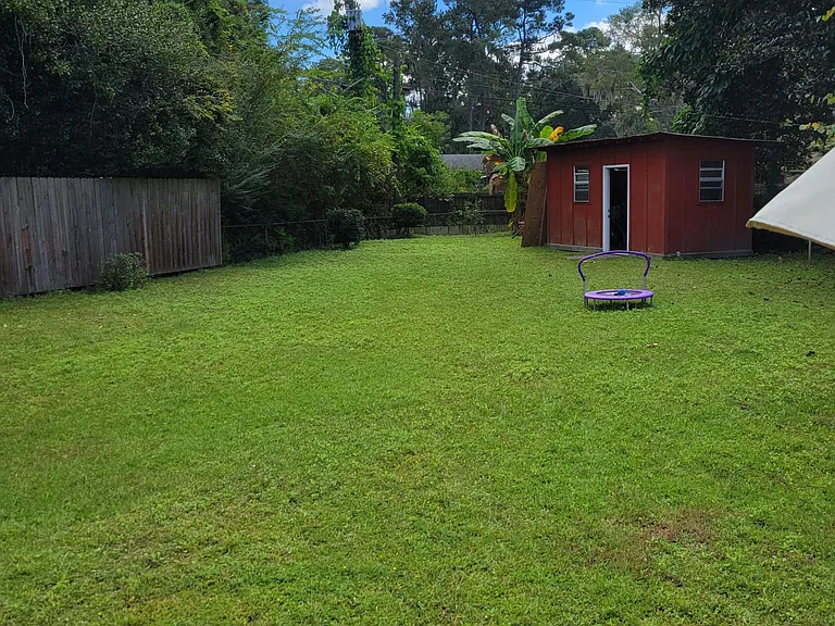 5510 Habersham St — Photo 2