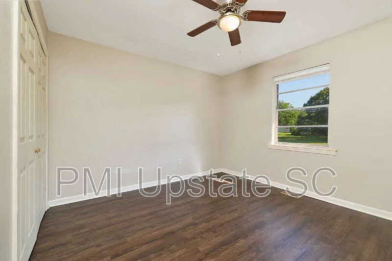 2 bed, 1.0 bath, 675 sqft, $950 — Photo 4