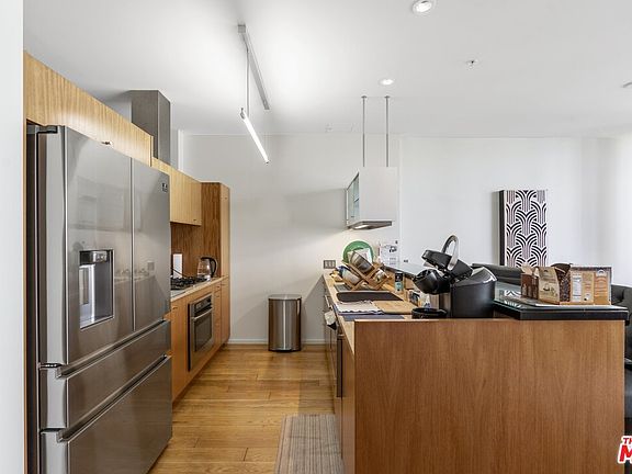 5th image of 1155 S Grand Ave APT 524