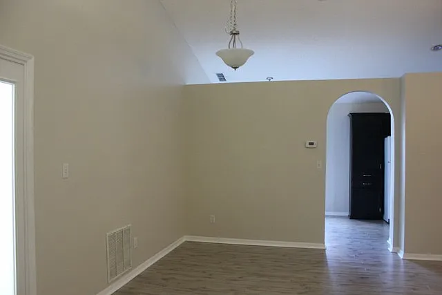 544 Tall Oaks Ter — Photo 4