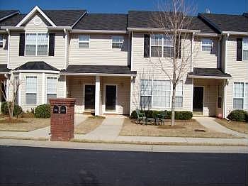 1st image of 420 Rosewood Ln