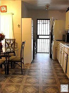 5th image of 4557 Jade St