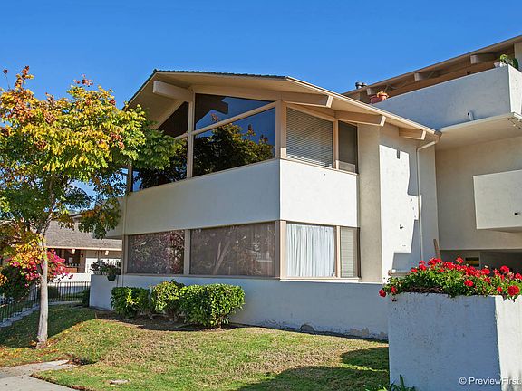 Great La Costa Location