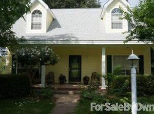 11 Skyline Dr, Coldspring, TX 77331
