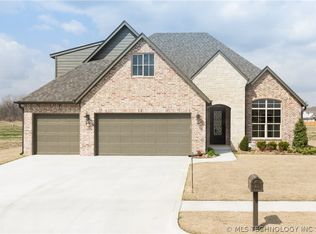 7367 E 126th Pl, Bixby, OK 74008