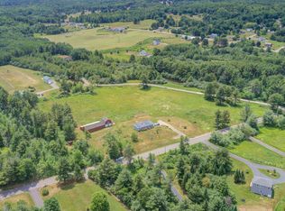 29 Longfellow Rd, Gorham, ME 04038