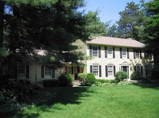 16 Chippewa Cir, Queensbury, NY 12804