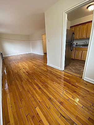 2nd image of 289 Bay 17 St #C34