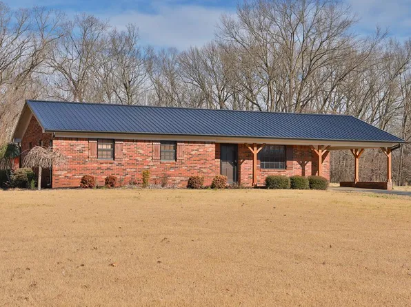 295 Adams Rd, Greenfield, TN 38230