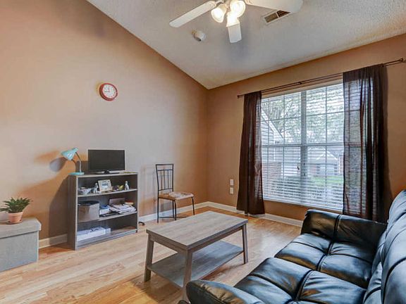 4th image of 150 Dalton Place Way